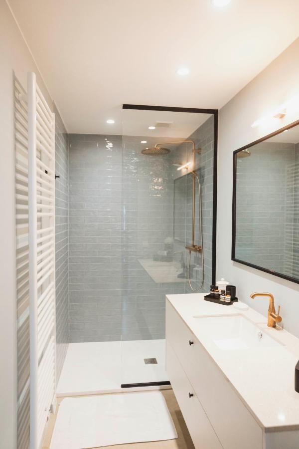 Oever House Apartment แอนต์เวิร์ป ภายนอก รูปภาพ