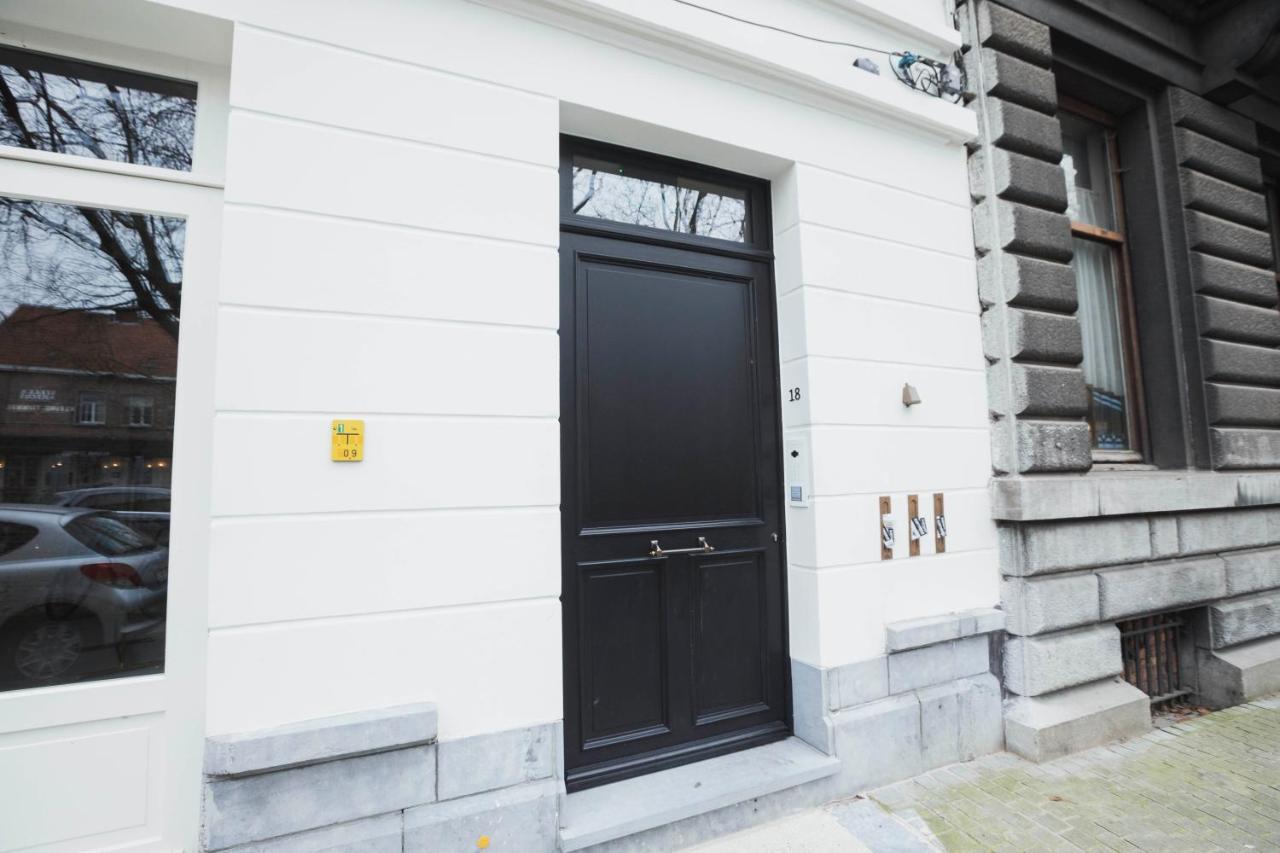 Oever House Apartment แอนต์เวิร์ป ภายนอก รูปภาพ