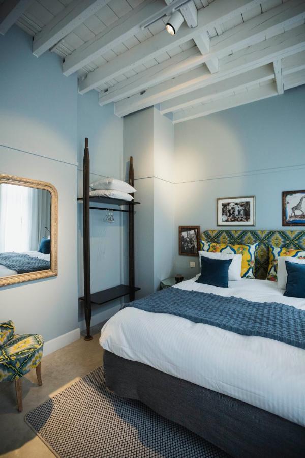 Oever House Apartment แอนต์เวิร์ป ภายนอก รูปภาพ